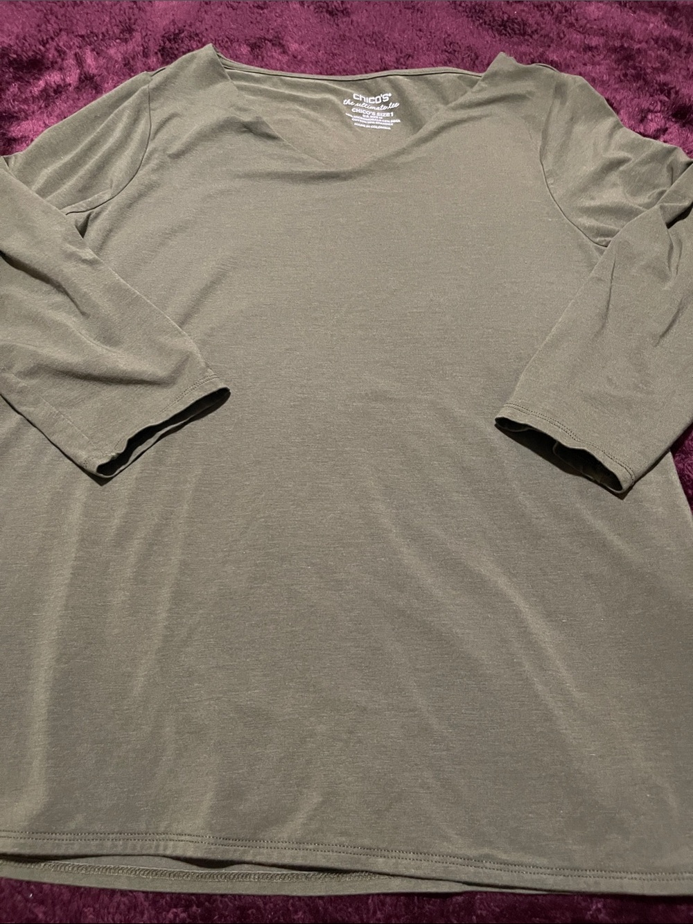 Chico's Women’s Olive quarter Sleeve Crew Neck Tee